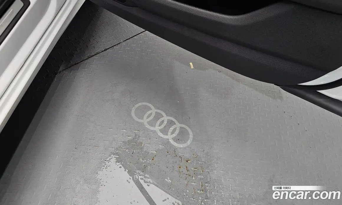 Audi A6 2021 2.0 автомат (гидро), фото 32