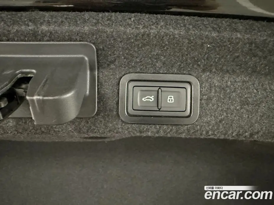 Audi A6 2021 2.0 автомат (гидро), фото 15