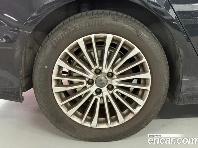 Audi A6 2021 2.0 автомат (гидро), миниатюра 5
