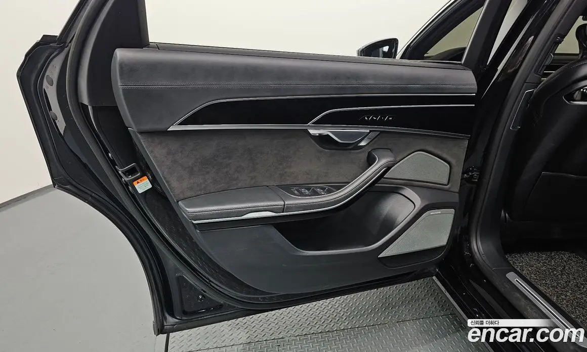 Audi A8 2021 3.0 автомат (гидро), фото 15