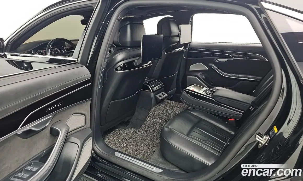 Audi A8 2021 3.0 автомат (гидро), фото 16