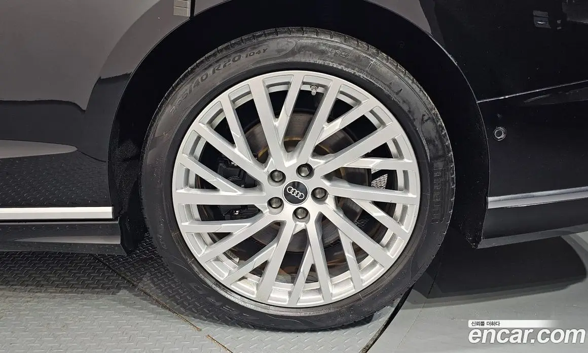 Audi A8 2021 3.0 автомат (гидро), фото 7