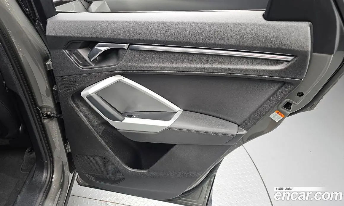 Audi Q3 2020 2.0 автомат (гидро), фото 15