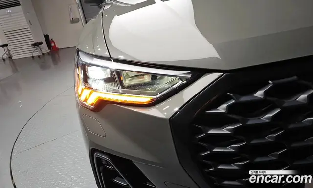 Audi Q3 2020 2.0 автомат (гидро), миниатюра 8