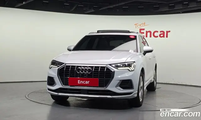 Audi Q3 2020 2.0 автомат (гидро), миниатюра 3