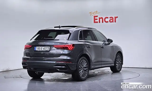 Audi Q3 2022 2.0 автомат (гидро), миниатюра 2