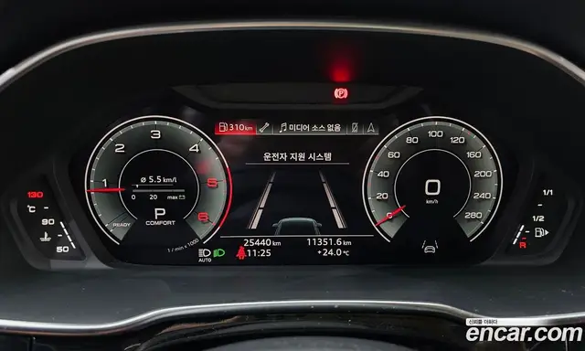 Audi Q3 2022 2.0 автомат (гидро), миниатюра 11