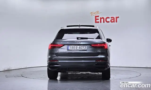 Audi Q3 2022 2.0 автомат (гидро), миниатюра 4