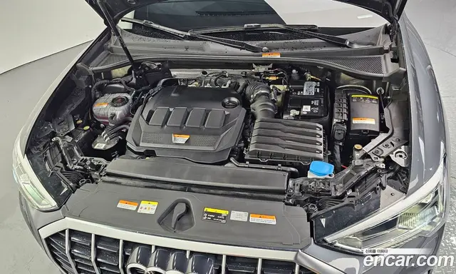 Audi Q3 2022 2.0 автомат (гидро), миниатюра 6