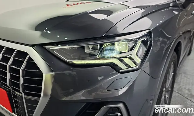 Audi Q3 2022 2.0 автомат (гидро), миниатюра 8