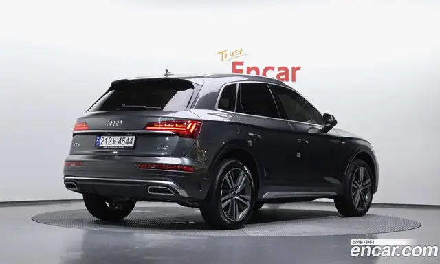 Audi Q5 2023 2.0 автомат (гидро), миниатюра 1