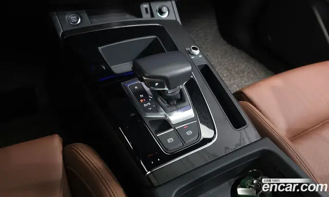 Audi Q5 2023 2.0 автомат (гидро), миниатюра 11