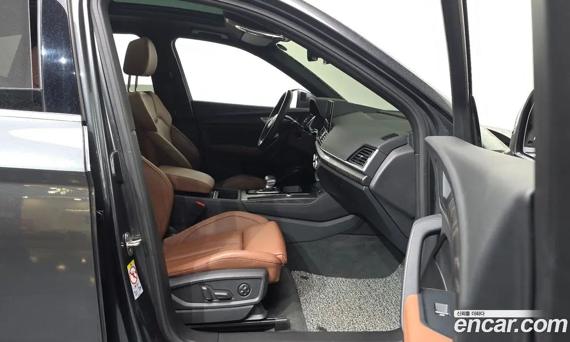 Audi Q5 2023 2.0 автомат (гидро), фото 16