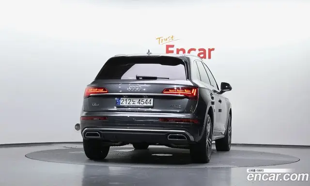 Audi Q5 2023 2.0 автомат (гидро), миниатюра 3