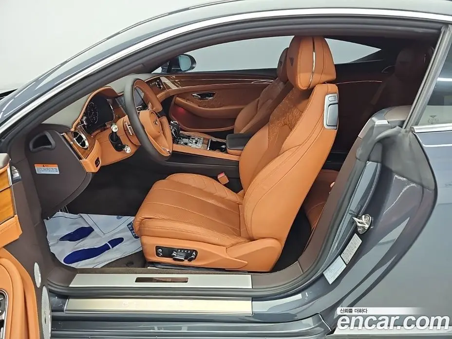 Bentley Continental 2020 4.0 автомат (гидро), фото 11