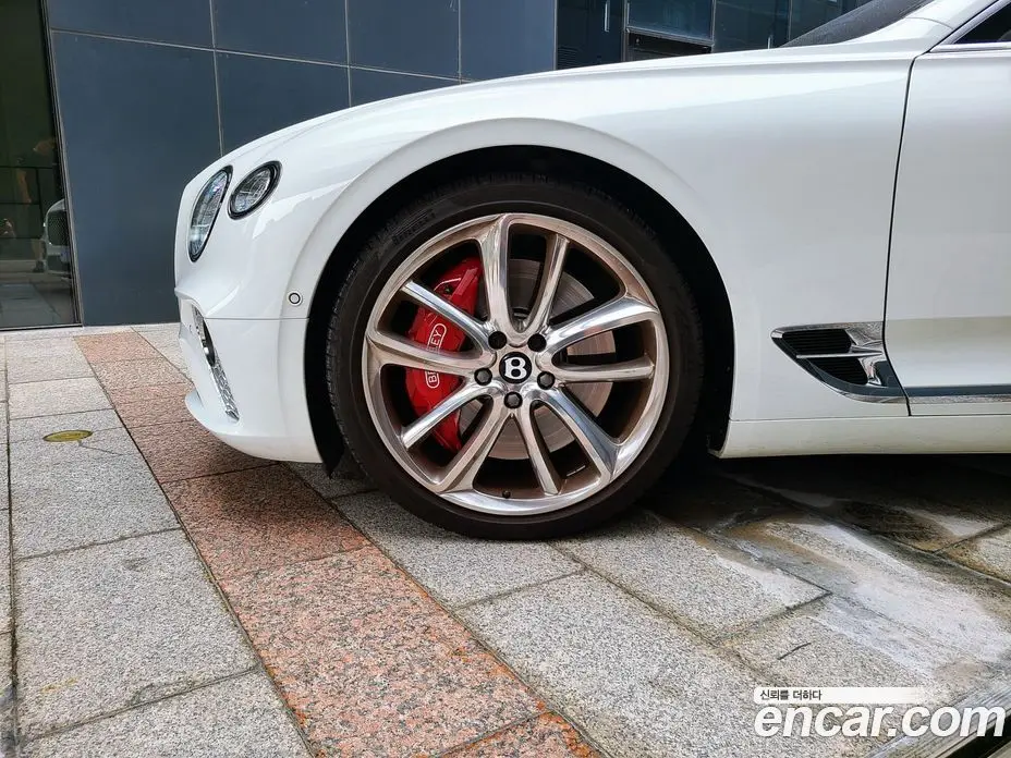Bentley Continental 2020 4.0 автомат (гидро), фото 20