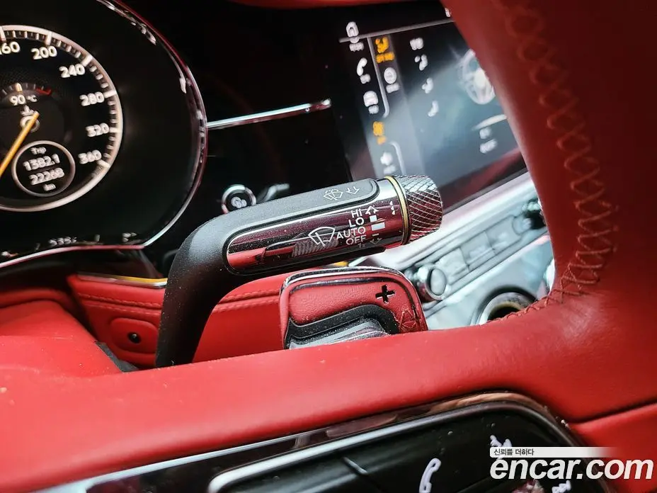 Bentley Continental 2020 4.0 автомат (гидро), фото 8