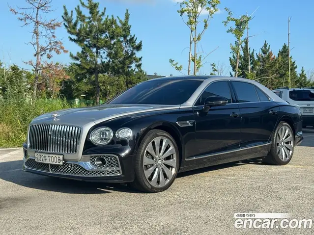 Bentley Flying Spur, 2021, 31 500 км