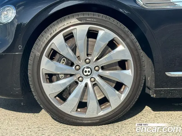 Bentley Flying Spur 2021 4.0 автомат (гидро), миниатюра 5