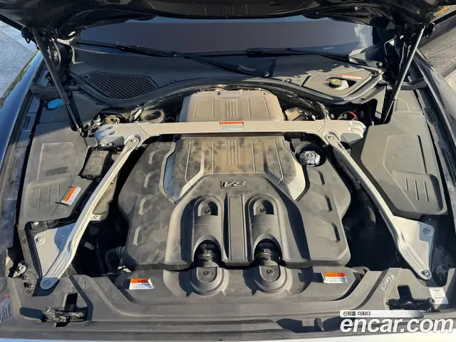 Bentley Flying Spur 2021 4.0 автомат (гидро), миниатюра 6