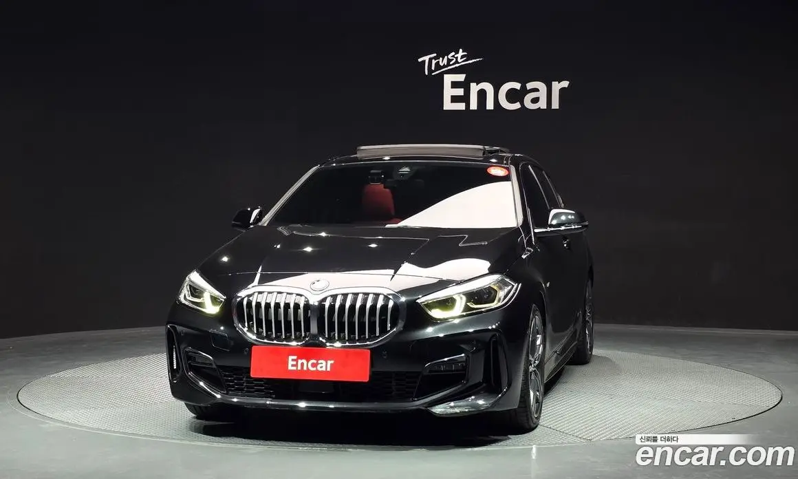 BMW 1 серия 2021 2.0 автомат (гидро), фото 3