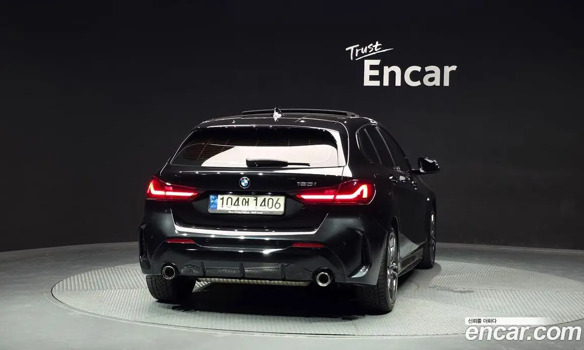BMW 1 серия 2021 2.0 автомат (гидро), фото 4