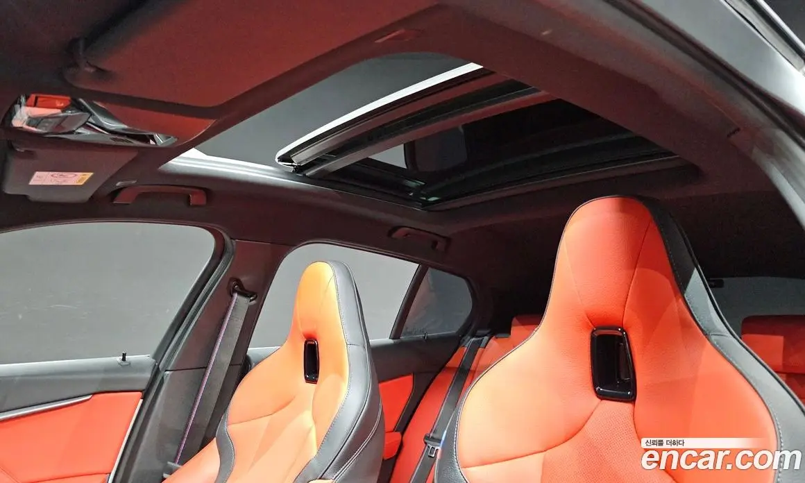 BMW 1 серия 2023 2.0 автомат (гидро), фото 24