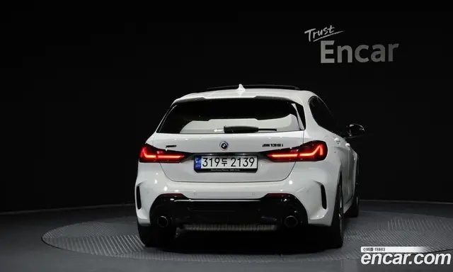 BMW 1 серия 2023 2.0 автомат (гидро), миниатюра 4