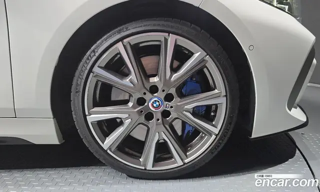 BMW 1 серия 2023 2.0 автомат (гидро), миниатюра 7