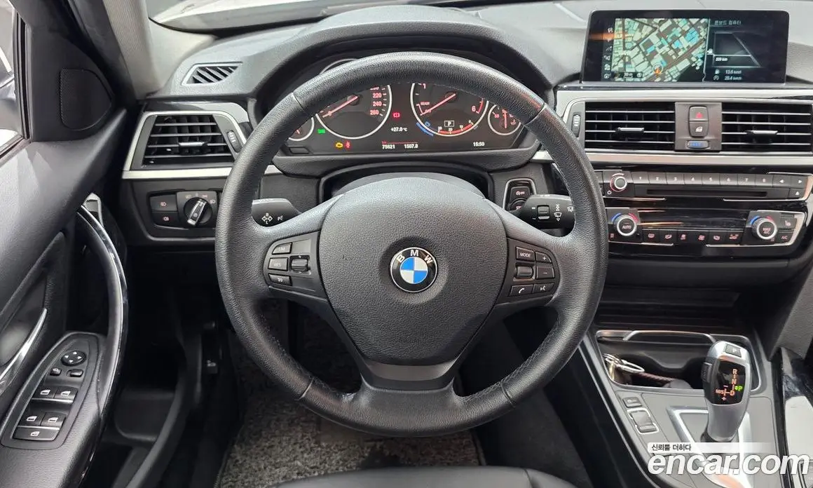 BMW 3 серия 2017 2.0 автомат (гидро), фото 18