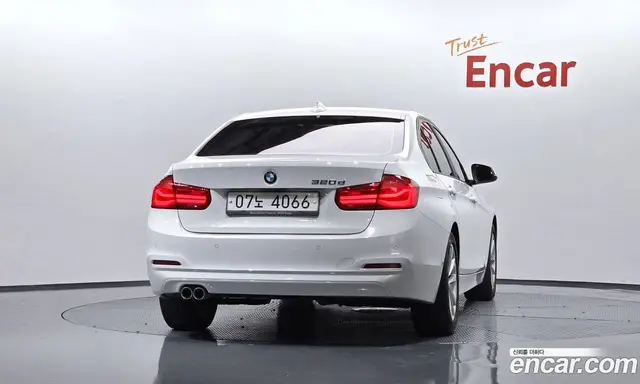 BMW 3 серия 2017 2.0 автомат (гидро), миниатюра 3