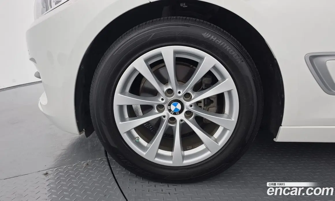 BMW 3 серия 2020 2.0 автомат (гидро), фото 5