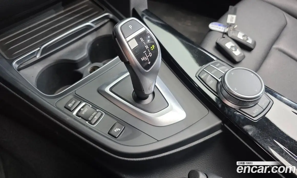 BMW 3 серия 2020 2.0 автомат (гидро), фото 9