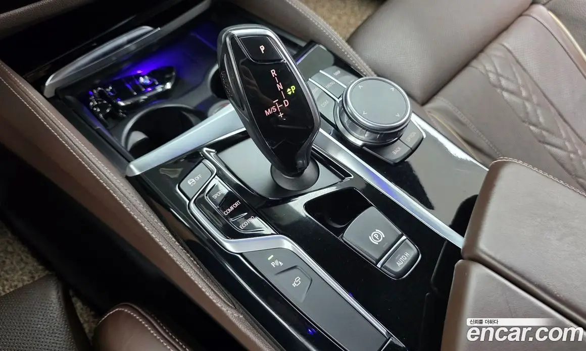 BMW 5 серия 2018 2.0 автомат (гидро), фото 9