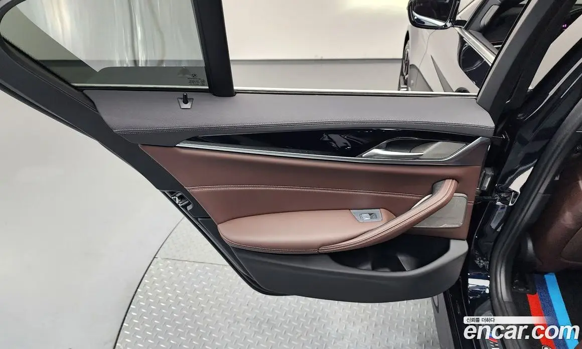 BMW 5 серия 2021 2.0 автомат (гидро), фото 15
