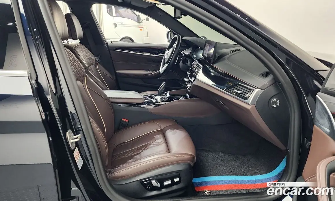 BMW 5 серия 2021 2.0 автомат (гидро), фото 16