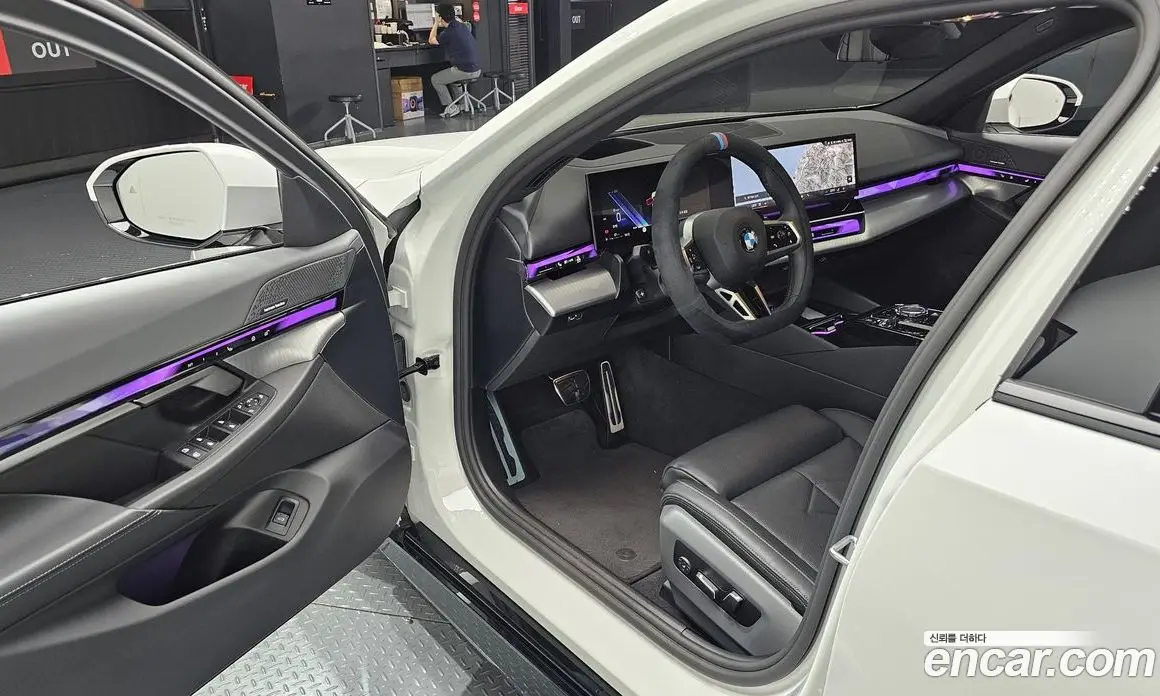 BMW 5 серия 2024 2.0 автомат (гидро), фото 13