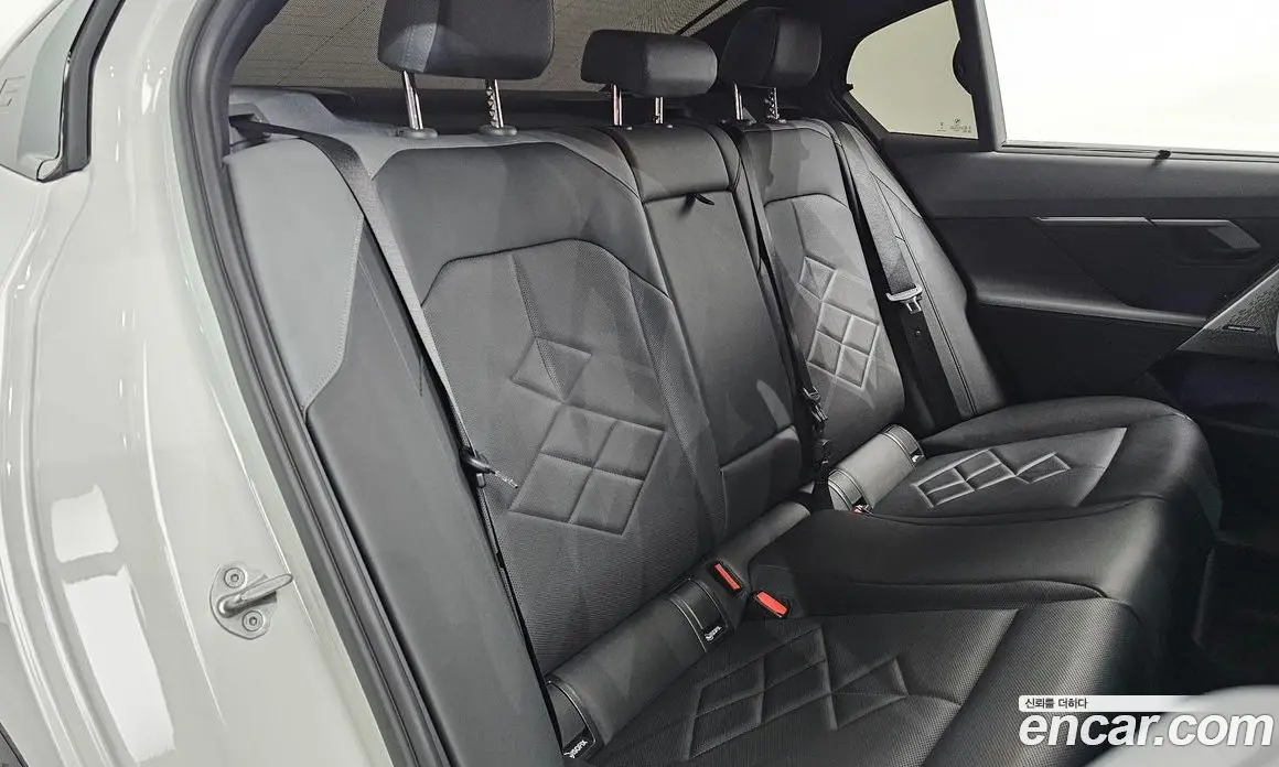 BMW 5 серия 2024 2.0 автомат (гидро), фото 17