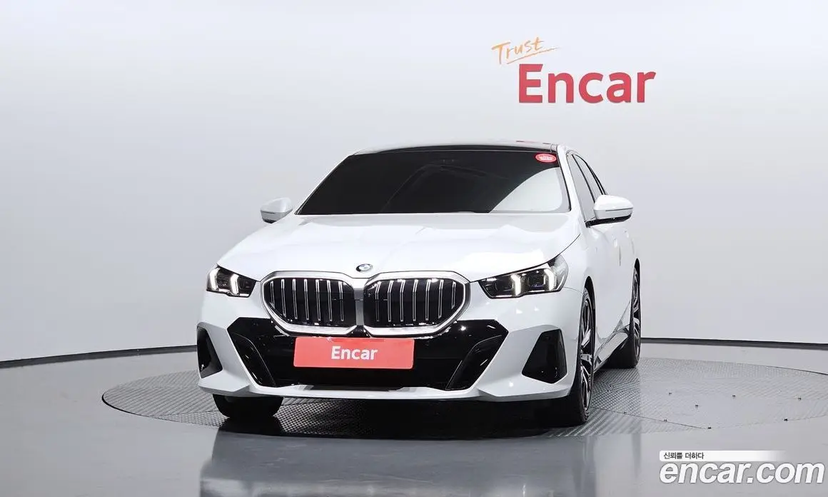 BMW 5 серия 2024 2.0 автомат (гидро), фото 3