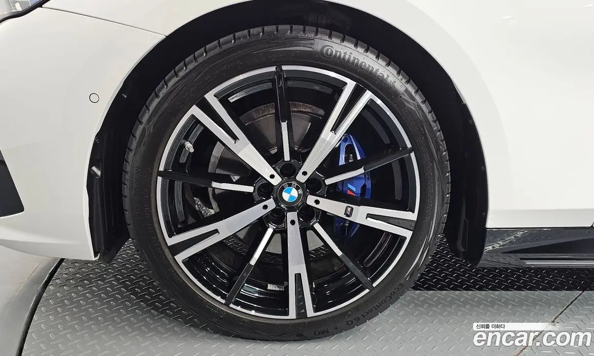 BMW 5 серия 2024 2.0 автомат (гидро), фото 5