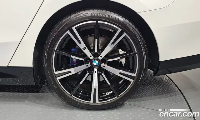 BMW 5 серия 2024 2.0 автомат (гидро), миниатюра 7