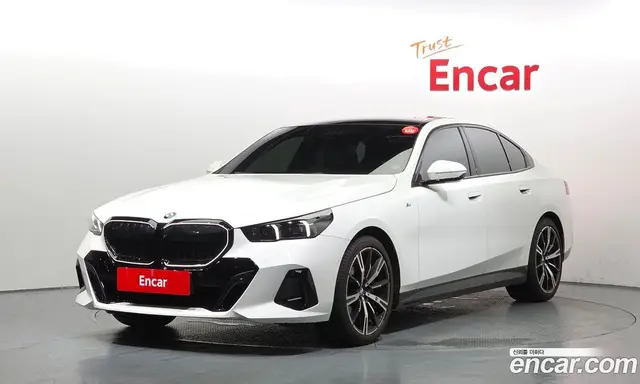 BMW 5 серия 2024 2.0 автомат (гидро), миниатюра 1