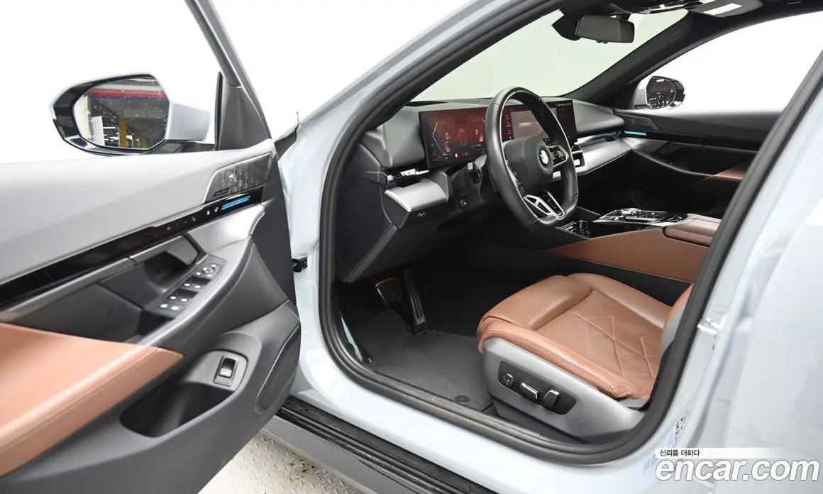 BMW 5 серия 2024 2.0 автомат (гидро), фото 11
