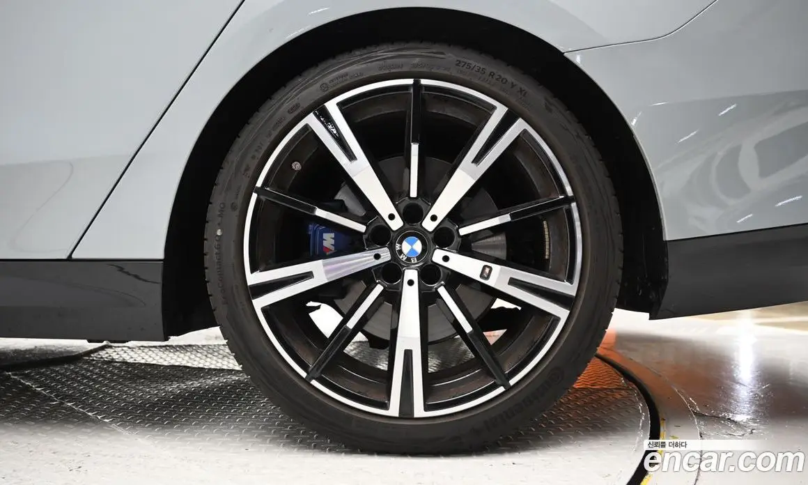 BMW 5 серия 2024 2.0 автомат (гидро), фото 5