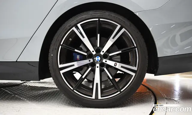 BMW 5 серия 2024 2.0 автомат (гидро), миниатюра 5