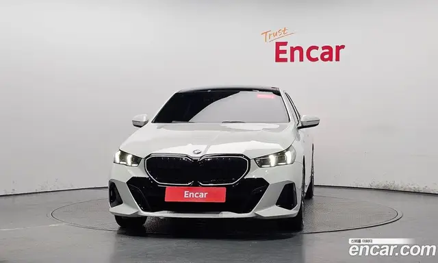 BMW 5 серия 2025 2.0 автомат (гидро), миниатюра 2