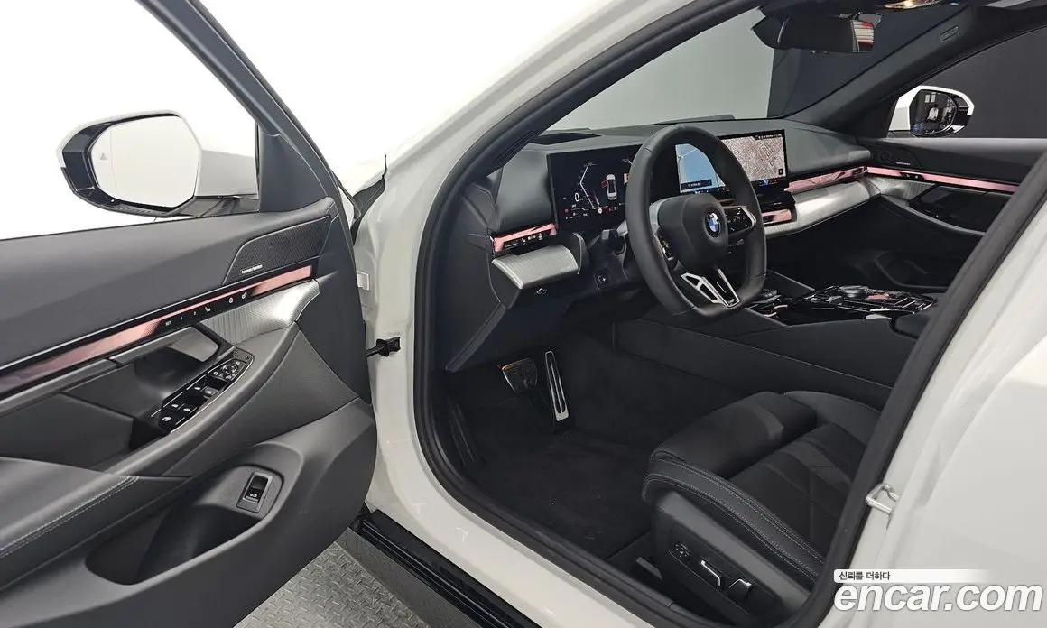 BMW 5 серия 2025 2.0 автомат (гидро), фото 16