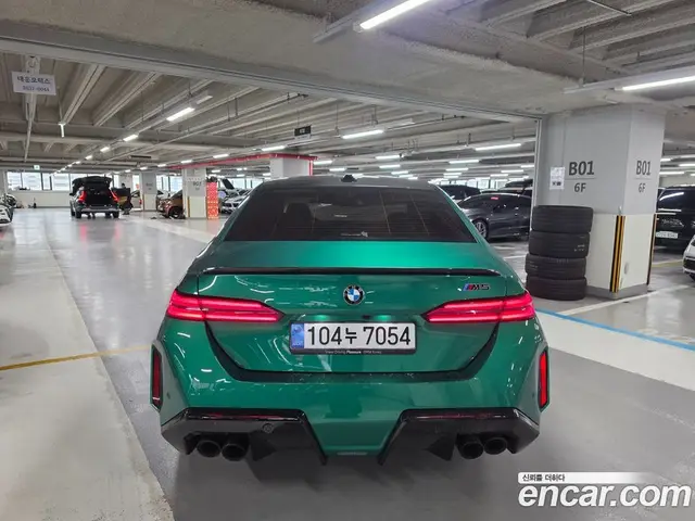 BMW M5 2026 4.4 автомат (гидро), миниатюра 3