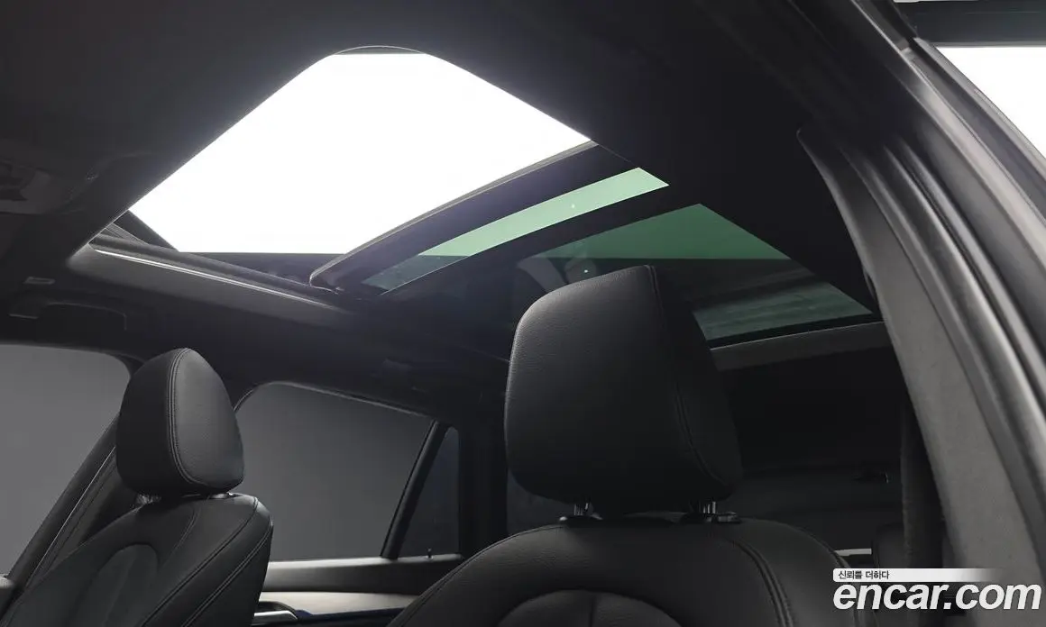 BMW X1 2016 2.0 автомат (гидро), фото 15