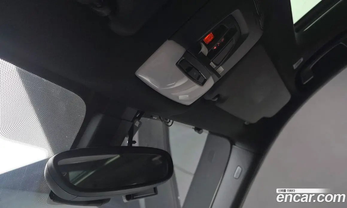 BMW X1 2016 2.0 автомат (гидро), фото 19